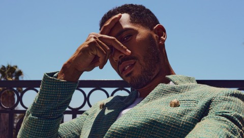 Elliot Knight