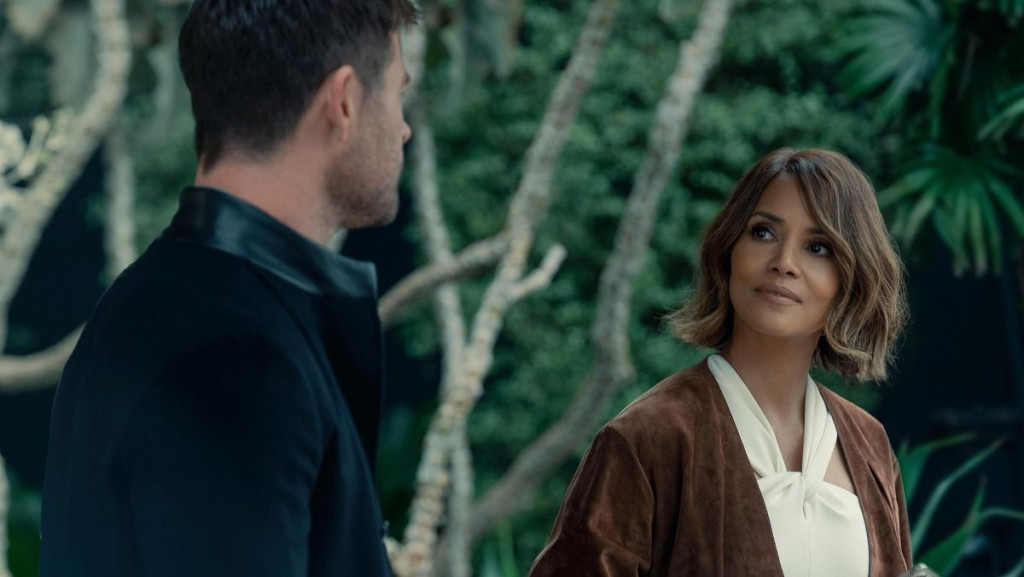 Halle Berry - Corey Hawkins