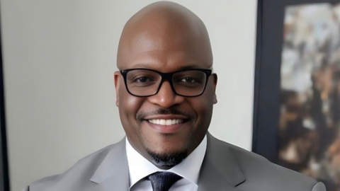 Dr. Dante Simpson